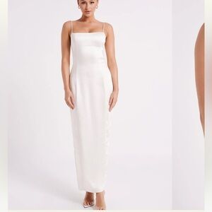 Elegant White Strapless Gown